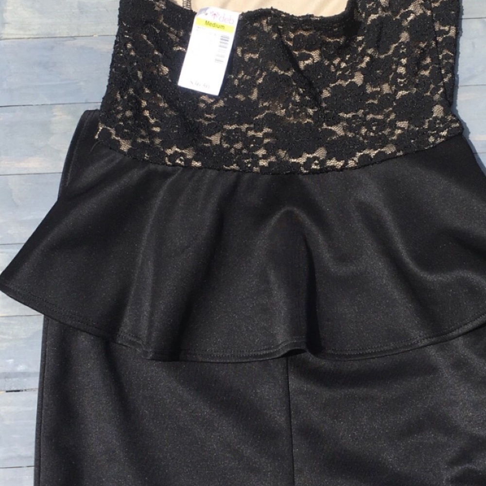 Dress - Picture 4 of 5
